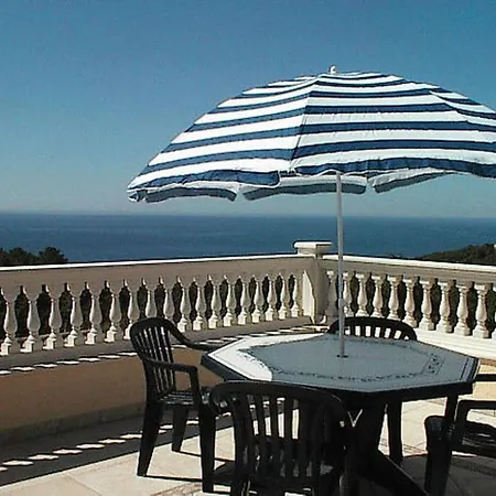 - 4 Bedrooms With Pool, Wifi And Sea Views Young People Group Not Allowed - 07933